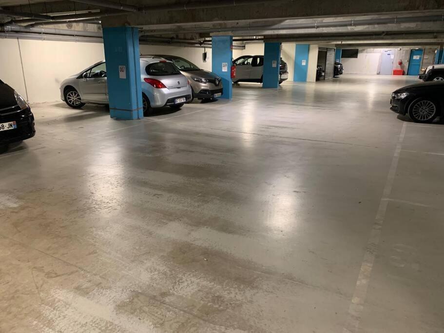 80M2-Maison Des Quais - Parking - Jardinet Руан Экстерьер фото